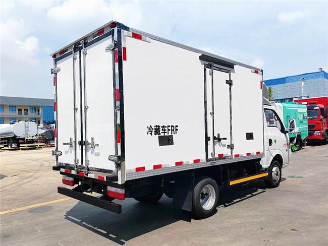 東風途逸后雙輪冷藏車 東風途逸后雙輪冷藏車