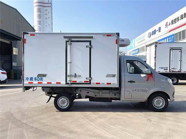 長安金標(biāo)T3冷藏車