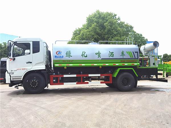 東風(fēng)天錦灑水霧炮車(chē)