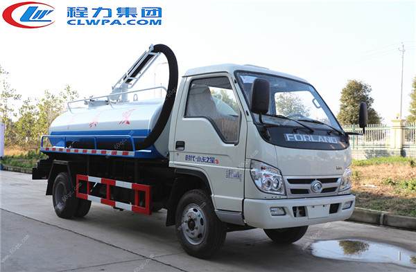 福田藍(lán)牌吸糞車(chē)